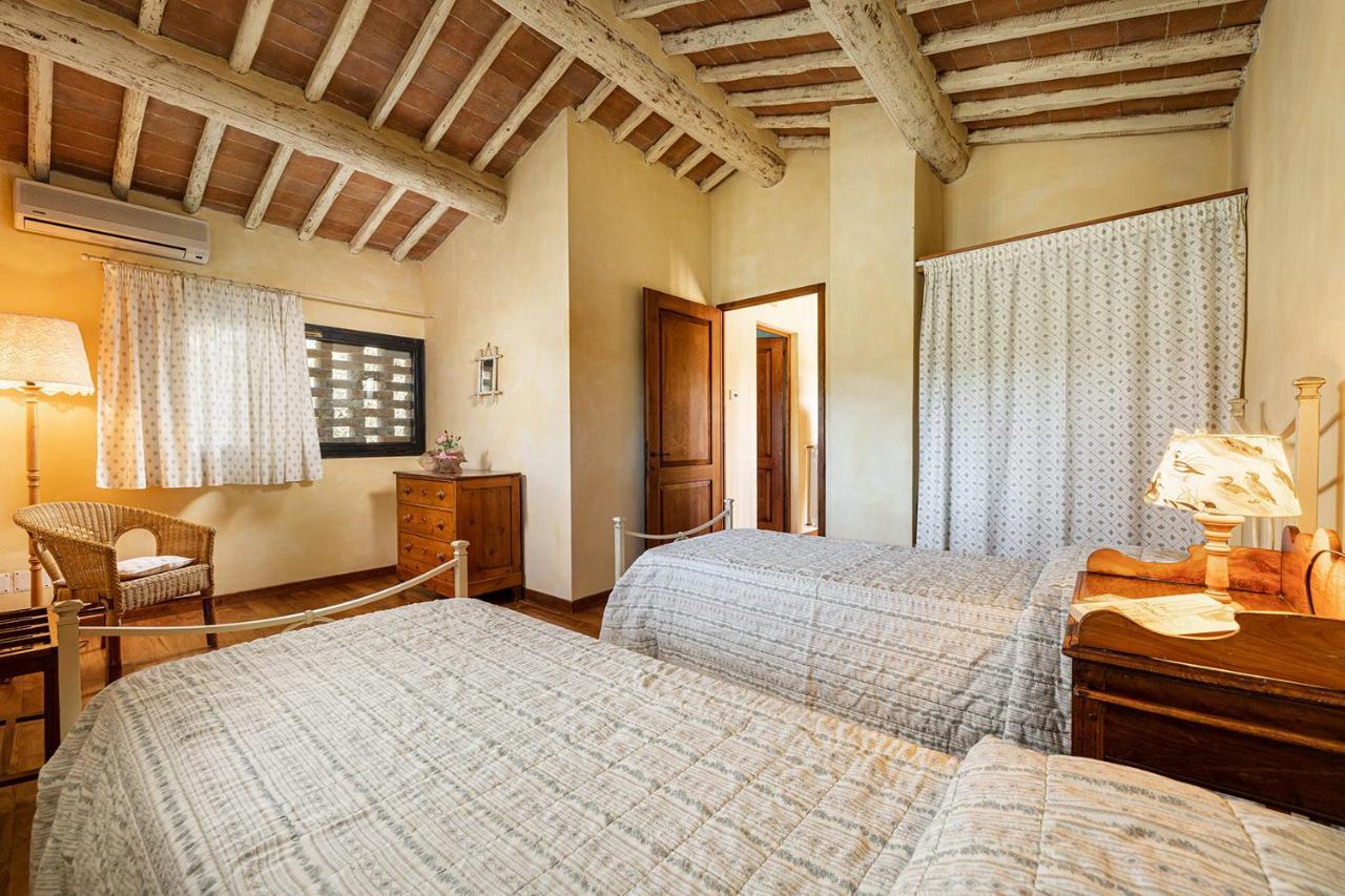 Agriturismo Montalbino Montespertoli Bagian luar foto
