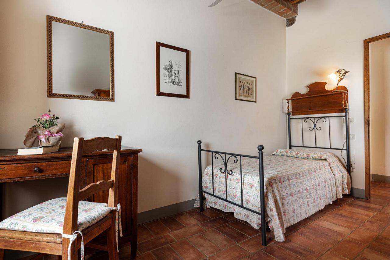 Agriturismo Montalbino Montespertoli Bagian luar foto
